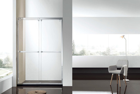 淋浴房装平开门的好还是推拉门的好？