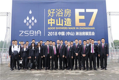 2018上海厨卫展 莱博顿重磅升级引领淋浴房新趋势