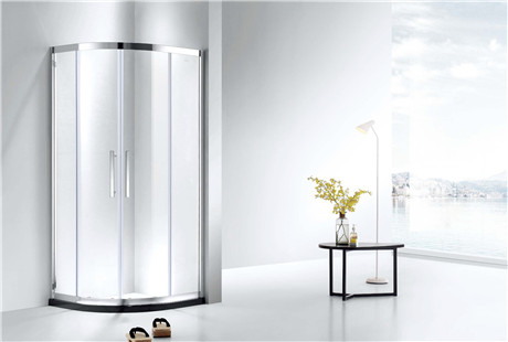 解析：圆弧形淋浴房到底好不好？